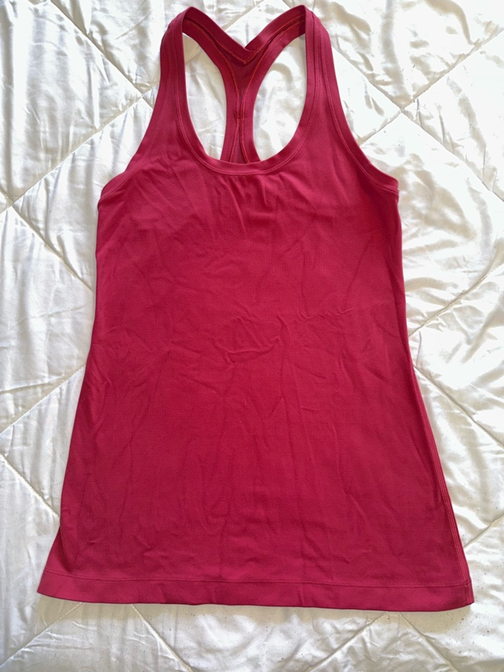 Lululemon women’s pink tank top